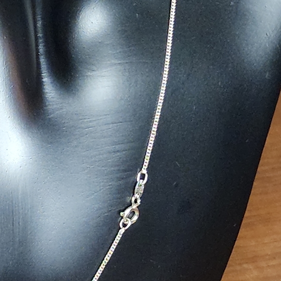 Sterling silver with abalone pendant - Picture 9 of 12